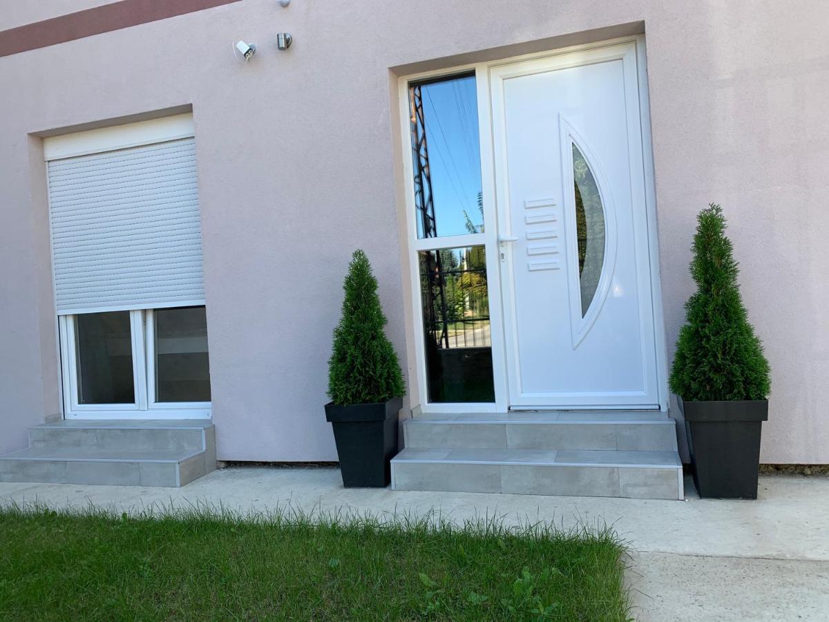 Apartman Spring Sombor Exterior photo